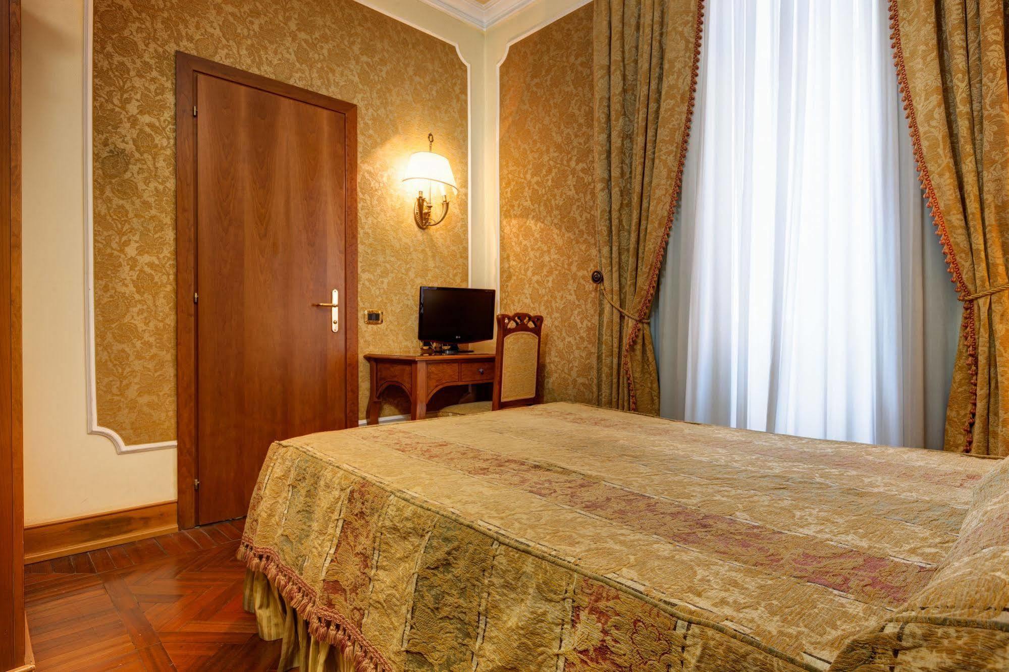Hotel Villa Morgagni Roma Exterior foto